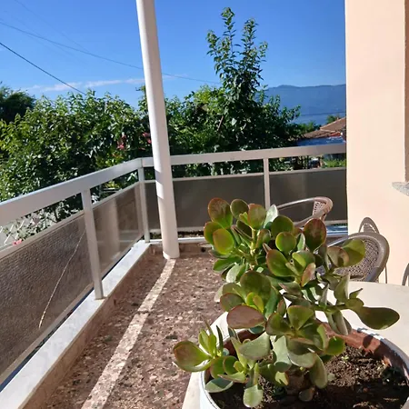 Chrysafenia's House * Mandraki (Macedonia)