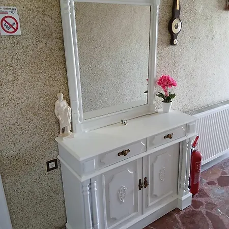 Chrysafenia's House Ваканционна къща *